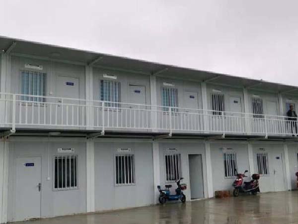 集裝（zhuāng）箱