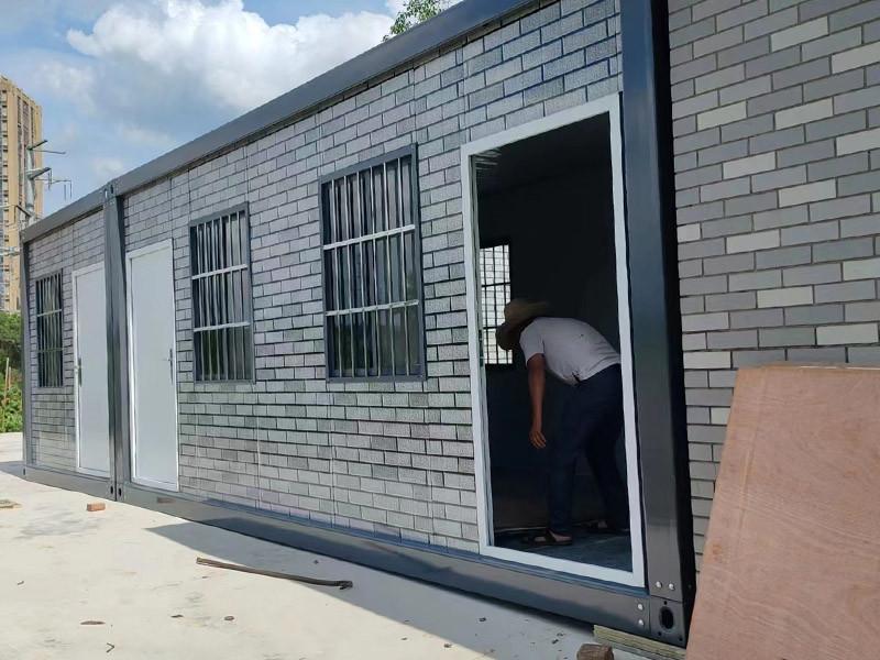 快拚式打包箱房